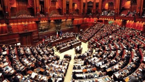 Elezioni 2018 Vuoi candidarti? Metti mano al portafogli