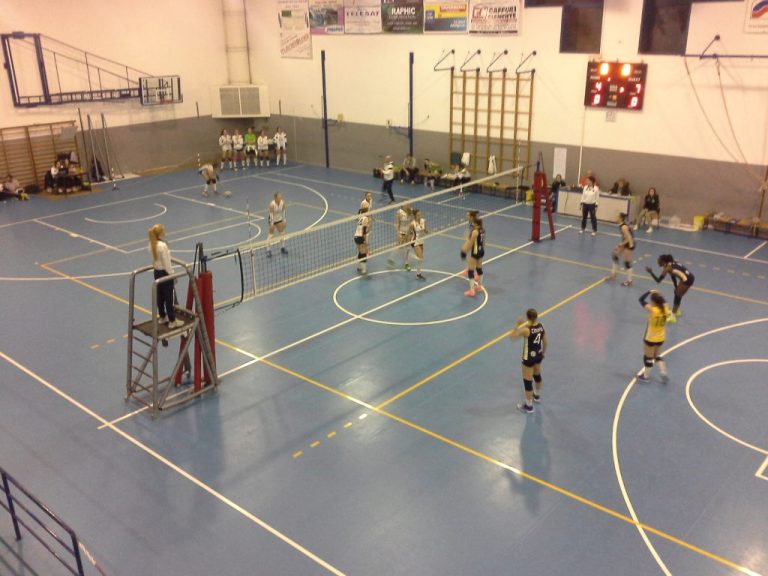 Albese Volley quinto stop di fila e crisi in casa Tecnoteam