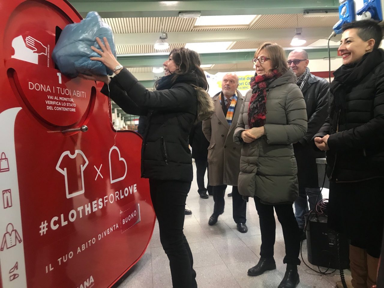 Inaugurato Clothes for love a Como FOTO