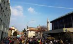 Carnevale Cantù grande successo per la sfilata dei carri FOTO e VIDEO