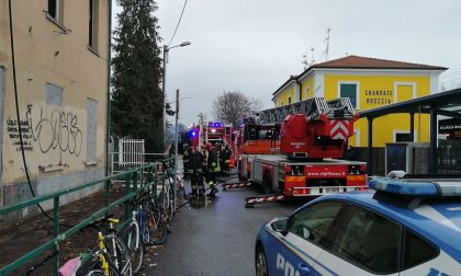 Incendio a Como vicino alla stazione Grandate Breccia FOTO e VIDEO
