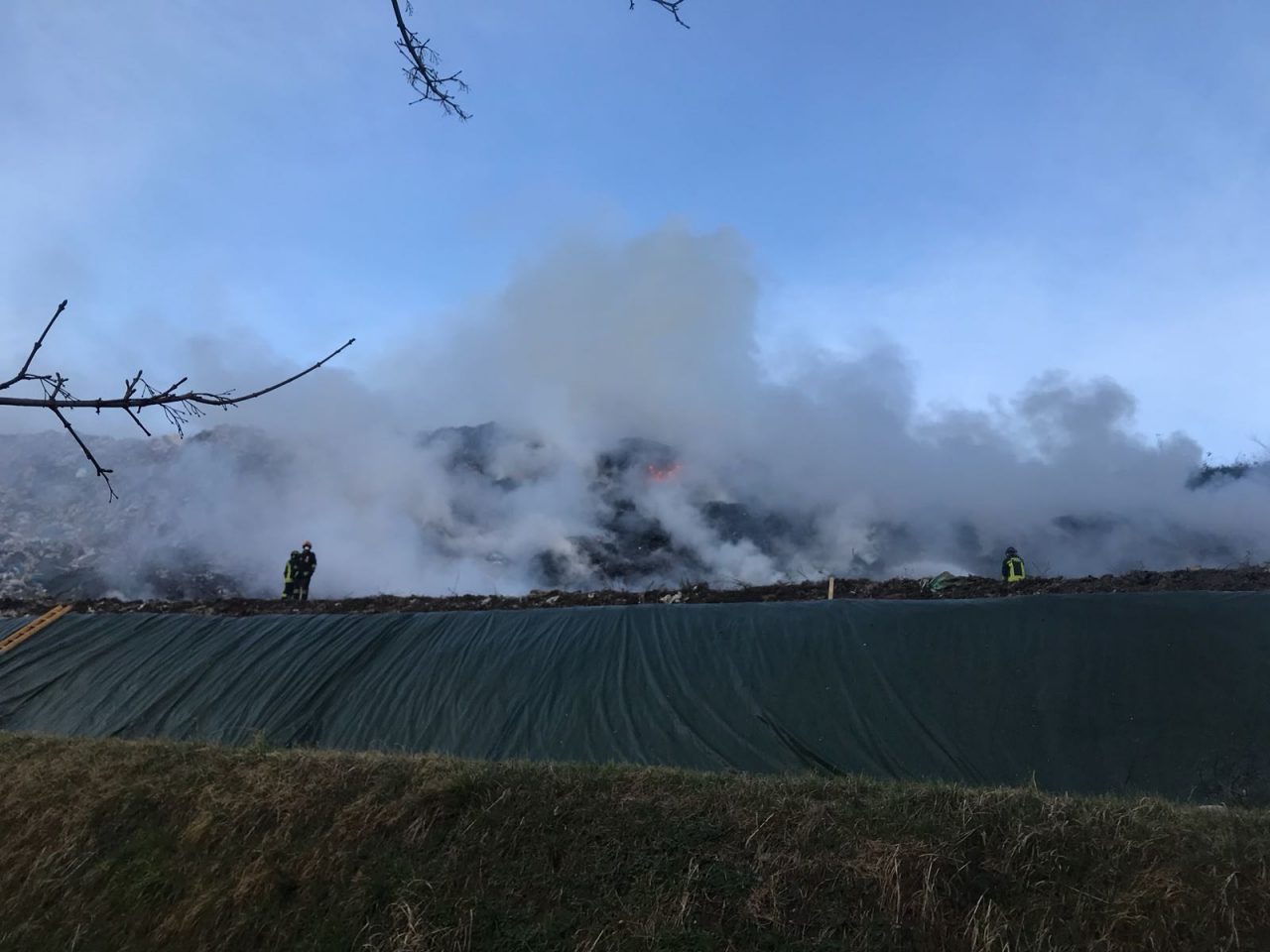 Incendio discarica Mariano, Raffaele Erba risponde all’interrogazione parlamentare Butti-Braga