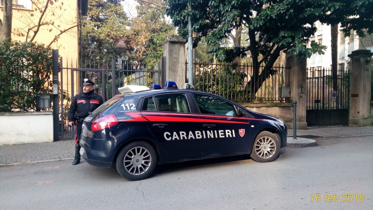 Lite in famiglia a Monza due spari al petto grave un 76enne FOTO