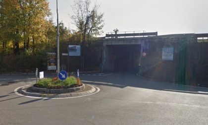 Scontro a Costa, trauma facciale per 16enne