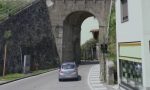 Strada chiusa: sottopasso ferroviario inaccessibile