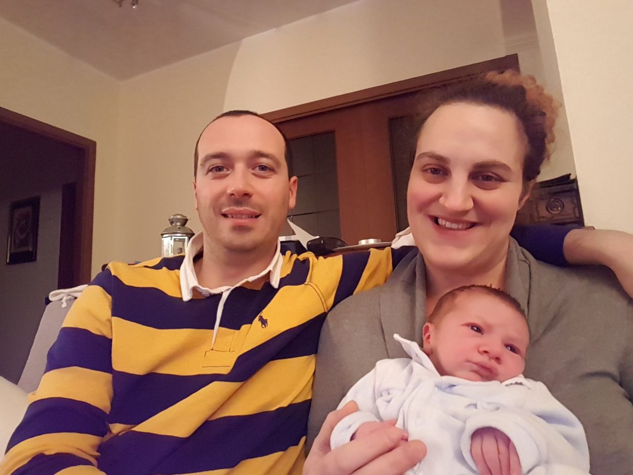 Riccardo ha “fretta” e nasce in casa