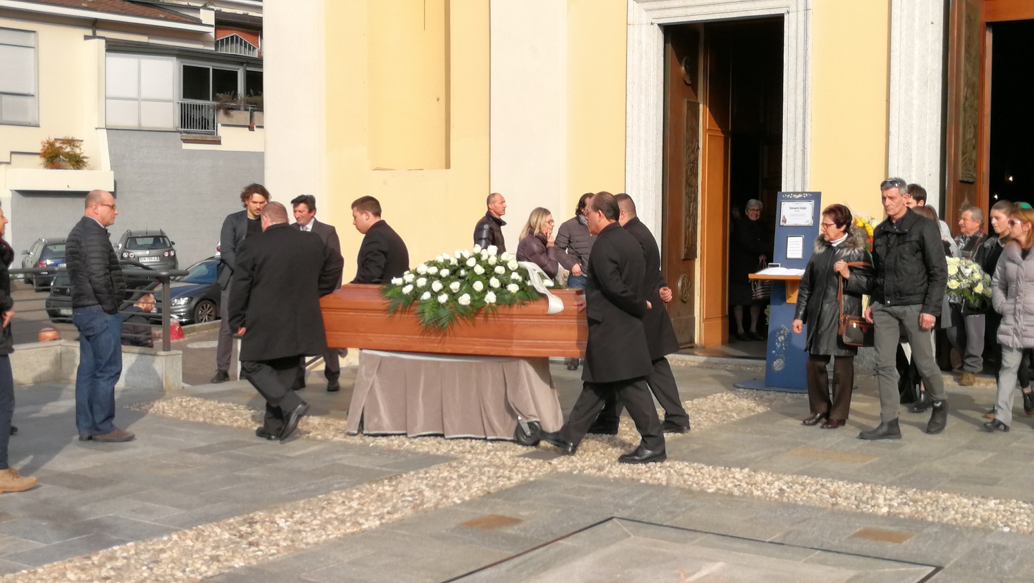 funerali giovanni volpe