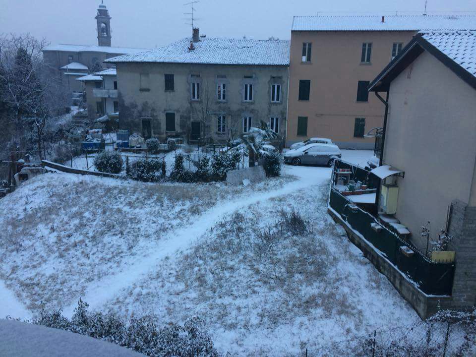 Big Snow è arrivato: la neve sul comasco e qualche disagio FOTO E PREVISIONI