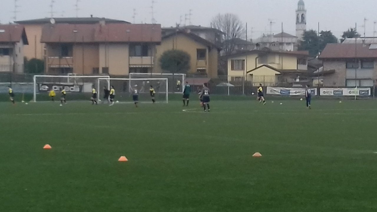 Calcio canturino una sola squadra per difendere i colori cittadini?
