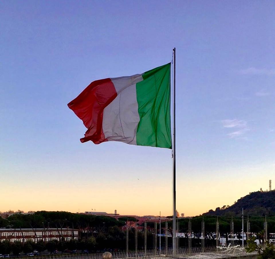 Festa della Repubblica, “Bambini realizzate il Tricolore ed esponete i vostri lavori”