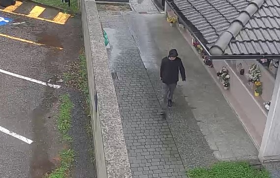 Raffica di furti ai cimiteri di Lurate e Castelnuovo