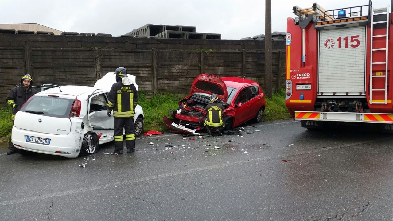 Incidente Cucciago grave una donna