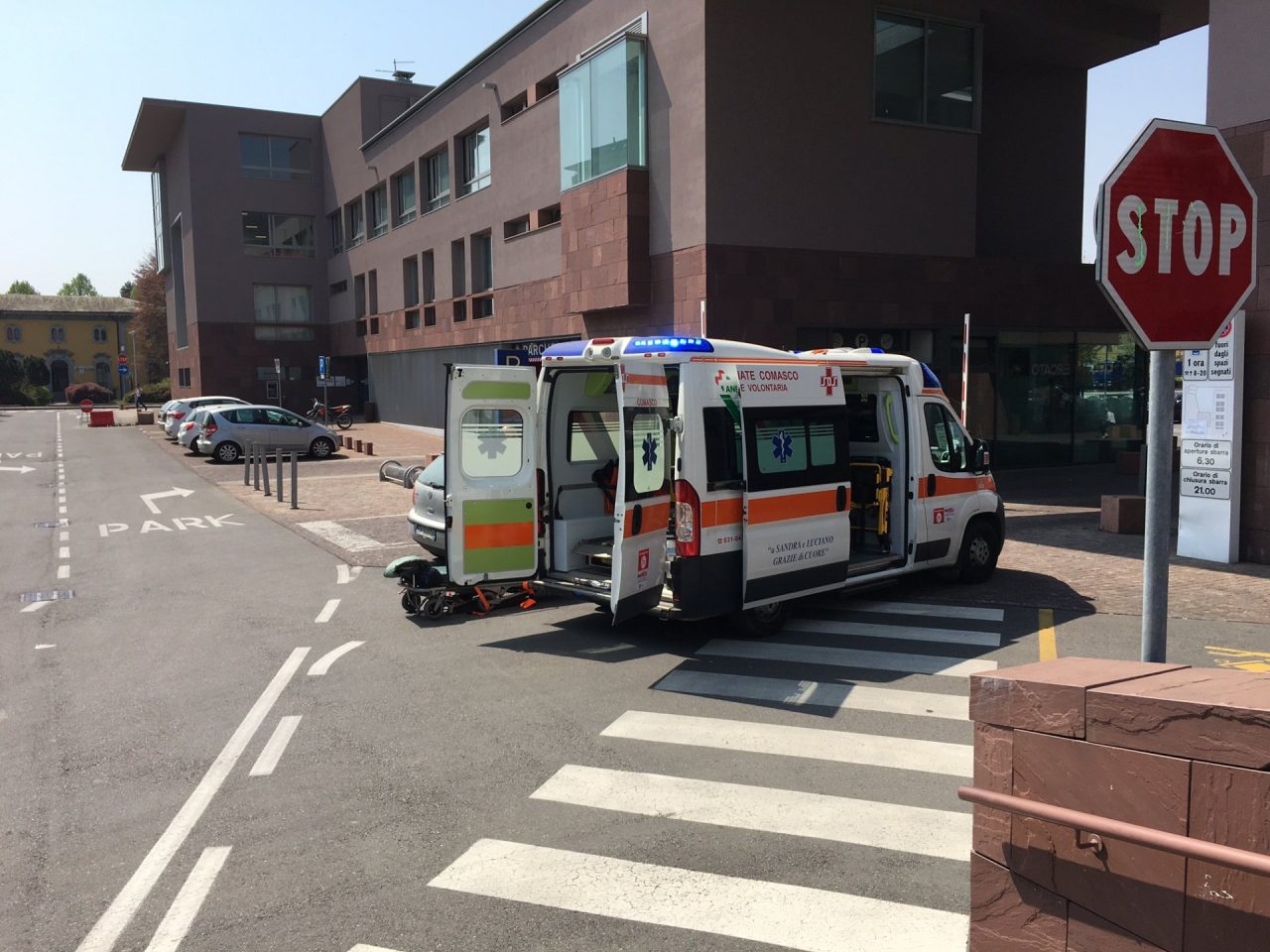 Incidente all’ingresso di piazza Italia