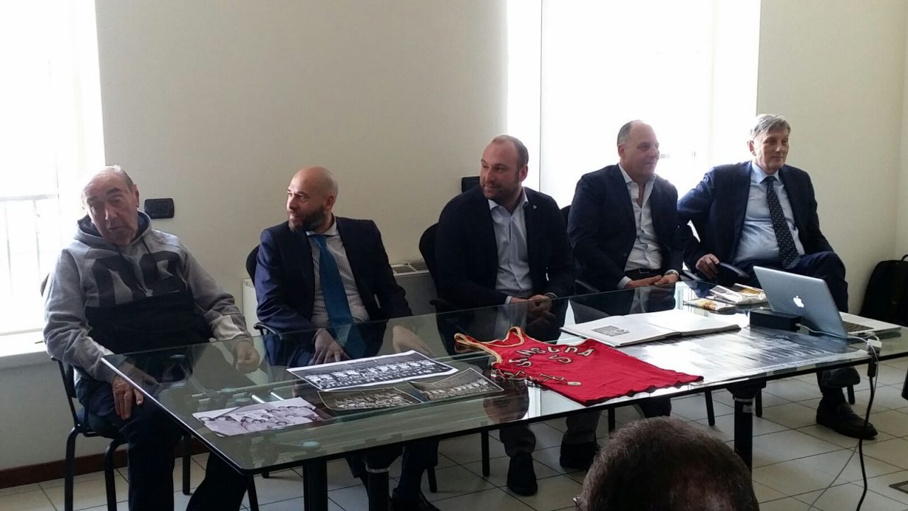 Pallacanestro Cantù si festeggia il cinquantenario del primo scudetto FOTO e VIDEO