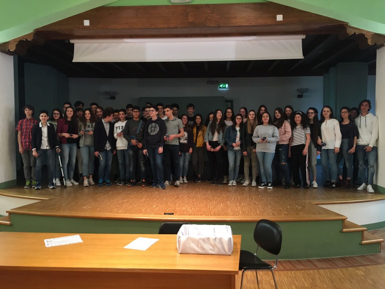 Consegnate 44 borse di studio ai diplomati di terza media FOTO