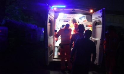 Scontro tra due moto a Mozzate: 35enne in ospedale