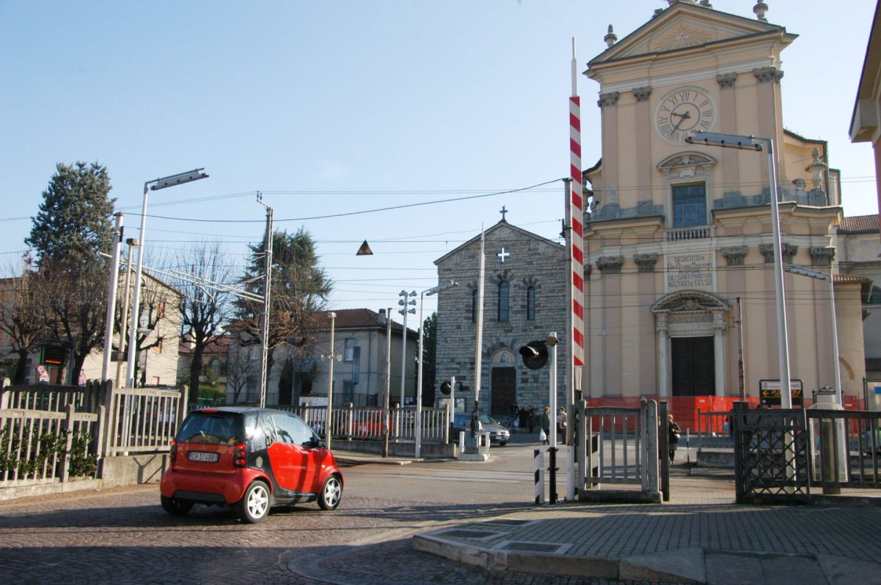 Passaggio a livello Arosio sbarre in tilt