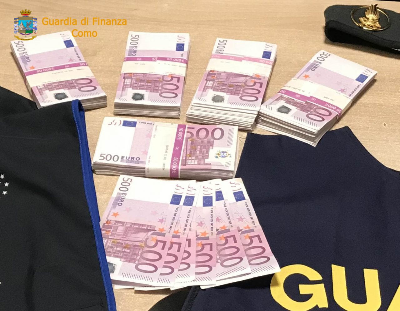 Sequestrati 253mila euro al valico Como-Brogeda
