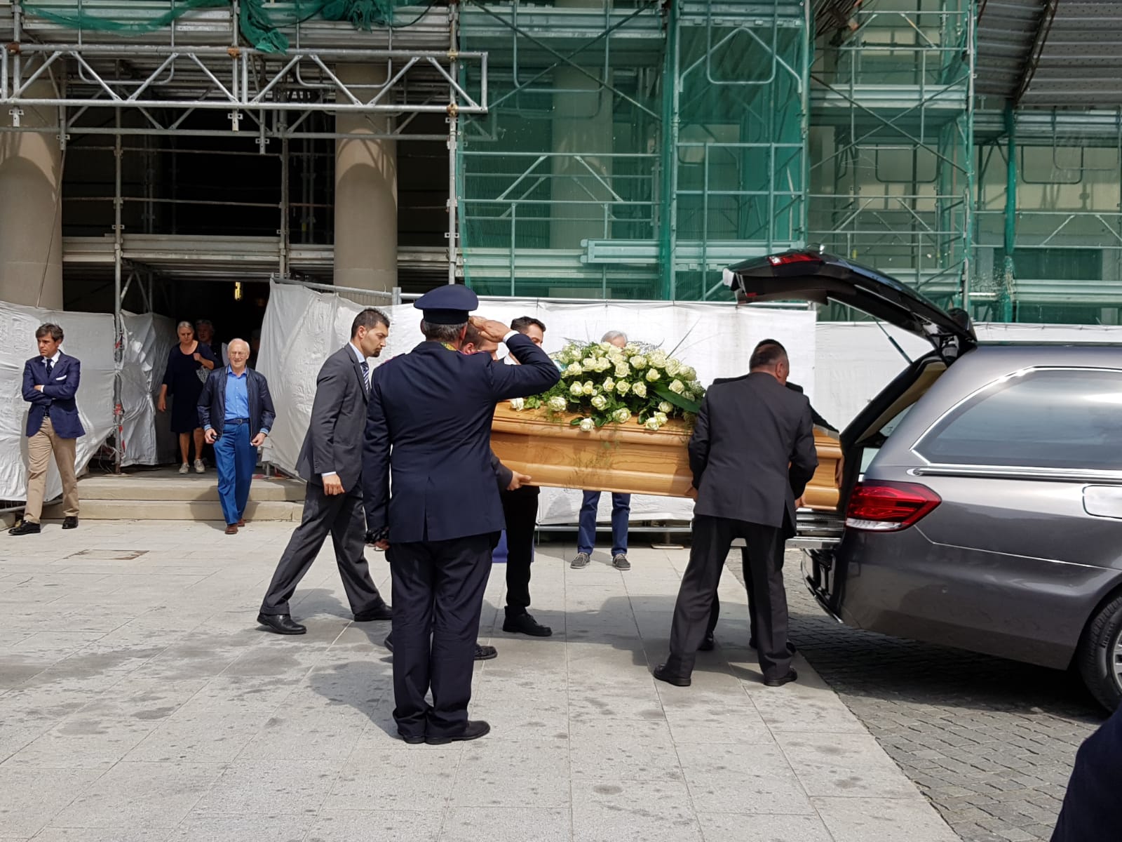Funerale Castagna (2)