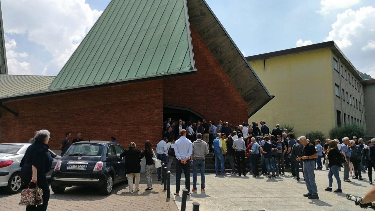 Como e la Svizzera danno l’ultimo saluto a Mario Castiglioni e sua moglie FOTO
