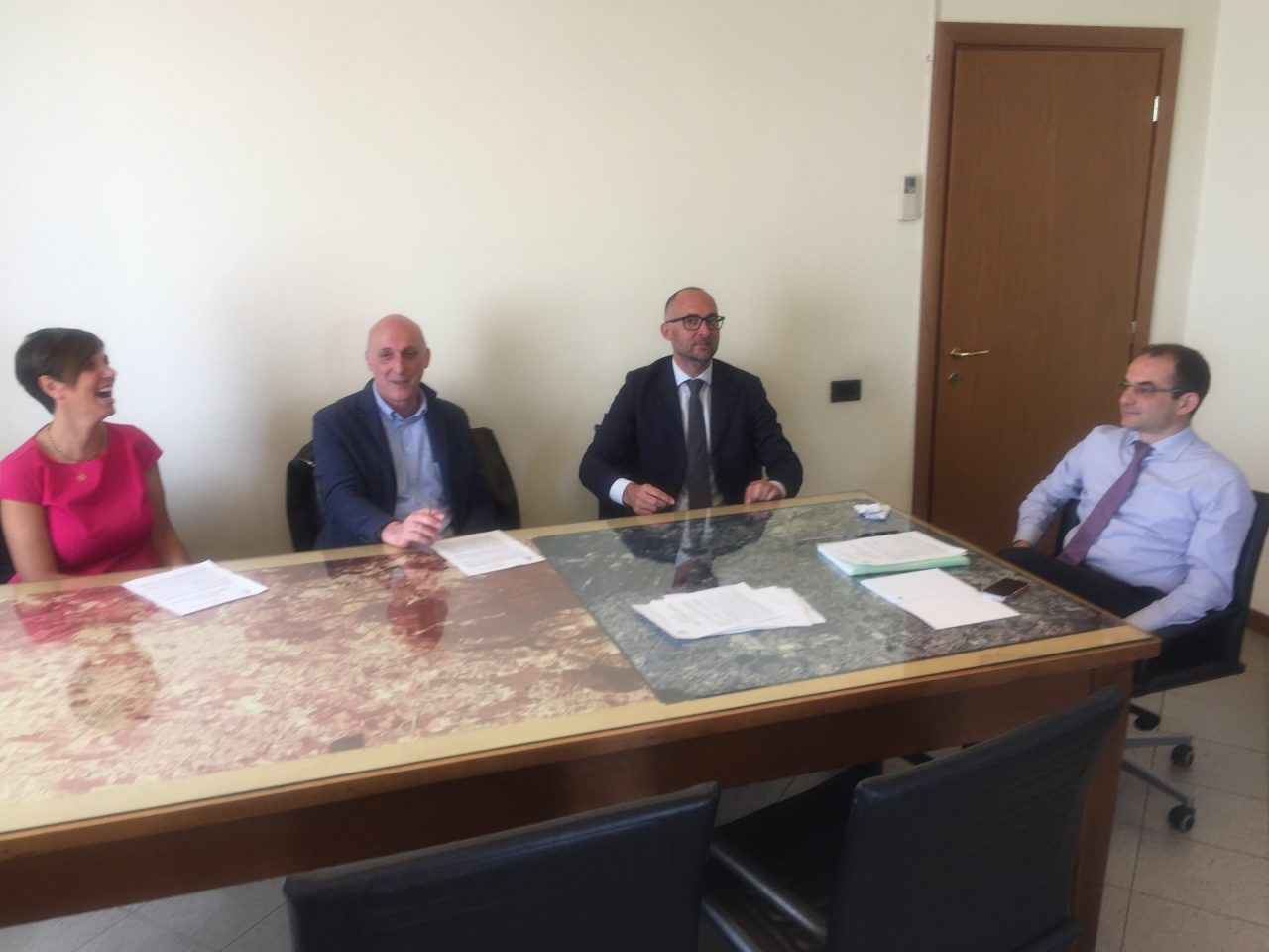 Rifiuti e igiene urbana. Gestore unico per Mariano, Arosio e Carugo