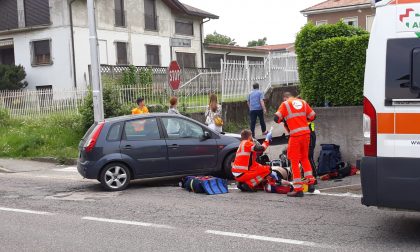 Incidente a Bregnano grave un motociclista FOTO