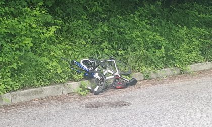 Giovane ciclista investito a Rogeno, è grave FOTO