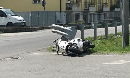 Un ferito nello scontro tra scooter e auto