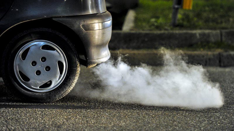Smog a Como, gli inquinanti scendono: revocate le misure di primo livello