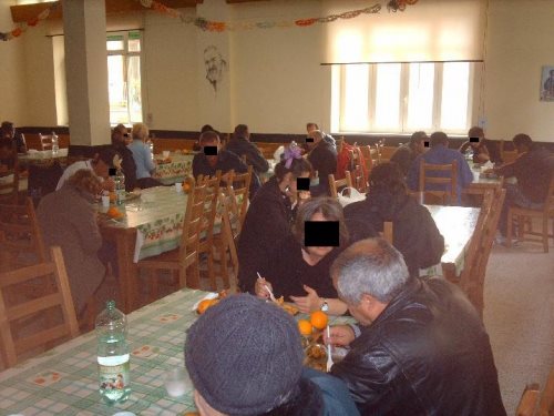 Appello alla città: “Serve una mensa dei poveri, gli attuali spazi non permettono il distanziamento”