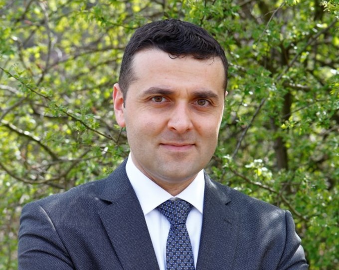 L’ex sindaco batte cassa: il Comune dovrà dargli 35mila euro