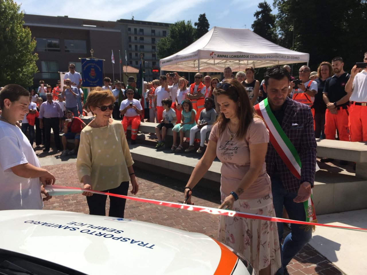 Sos Olgiate Comasco grande festa per i 39 anni