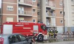 Incendio in palazzina, coinvolta un'intera famiglia FOTO