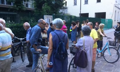 Salta l'assemblea su viale Varese: "Cittadini burlati dall'Amministrazione"