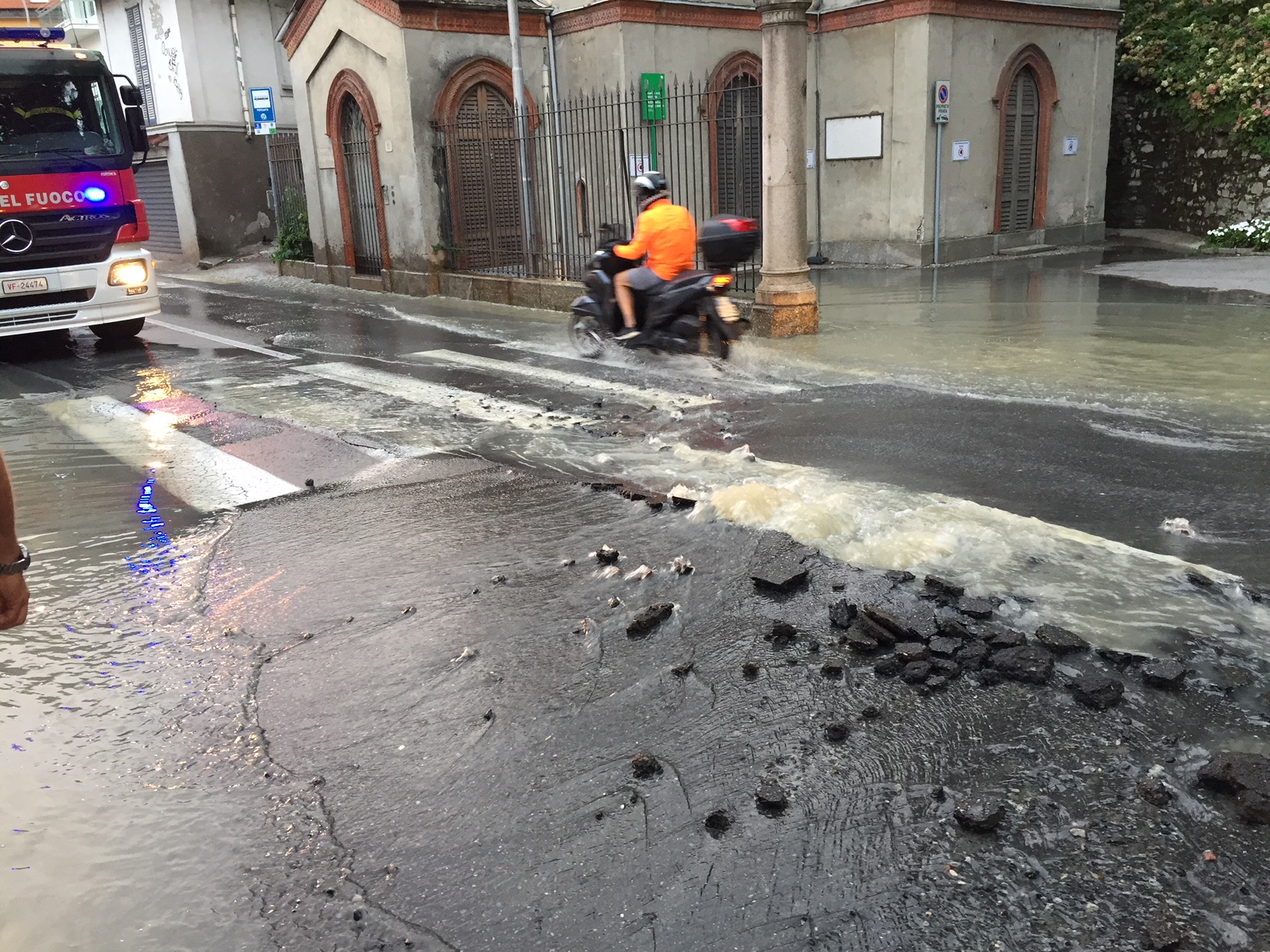 via per cernobbio, allagamento