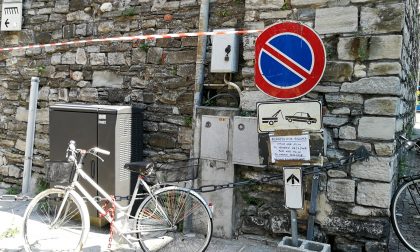 Como set cinematografico con Aniston e Sandler: ecco le zone blindate della città