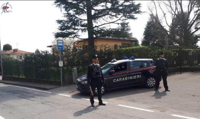 Maltrattamenti in famiglia: ventiduenne picchiava madre e fratelli