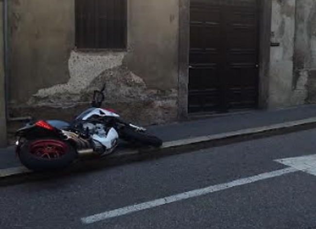 Inseguimento a Como: arrestato un ladro di moto