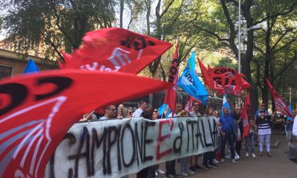 Fallito Casinò di Campione: le proteste dei dipendenti a Palazzo Lombardia