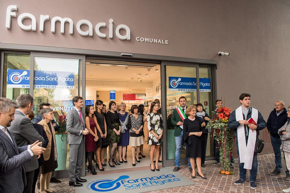 Farmacia comunale in festa per il primo anno della nuova sede