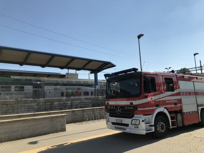 Travolto dal treno muore in stazione a Melzo