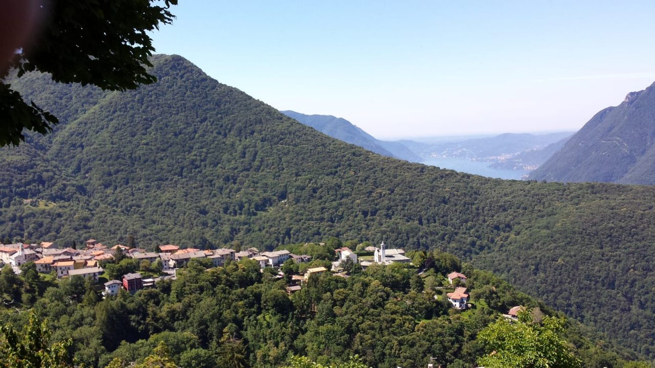 Zelbio Cult e Sagra del Pizzocchero sulle montagne del lago di Como