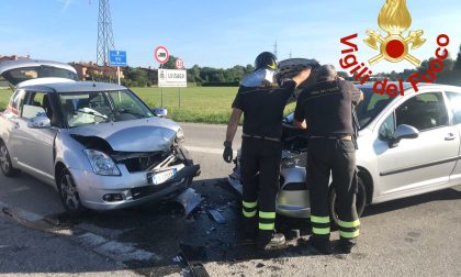 Incidente a Luisago, scontro tra due auto