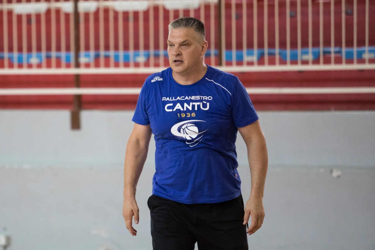 Pallacanestro Cantù fuori dalla Coppa
