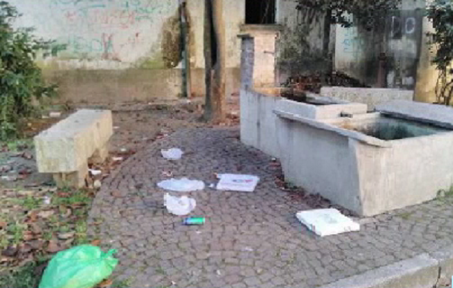 Piazza del Fante blindata, incivile incastrato dalla telecamera