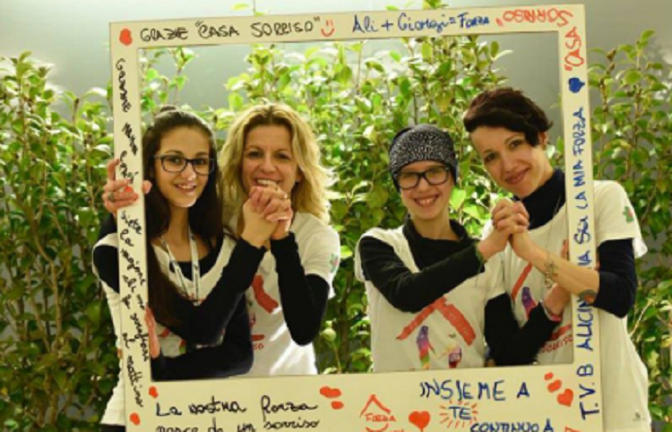 Amiche inseparabili vincono la battaglia contro il tumore STORIE SOTTO L’OMBRELLONE