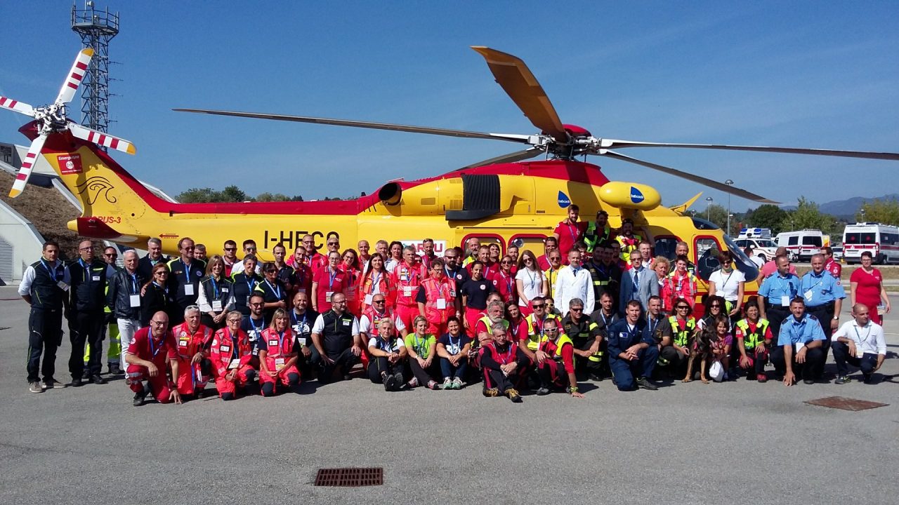In 400 all’open day dell’elisoccorso e del 118 a Villa Guardia