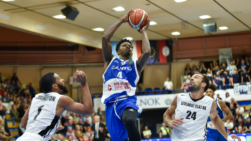 Pallacanestro Cantù altra vittoria in Europa. Si vola al secondo preliminare
