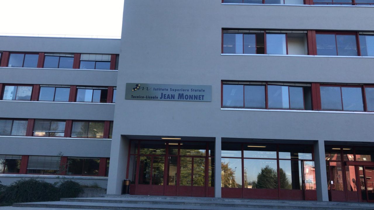 Jean Monnet via ai lavori: saranno quattro mesi di “passione”