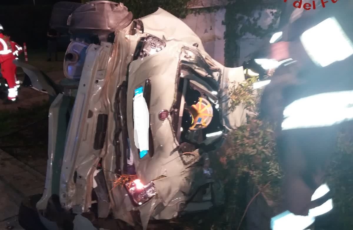 Incidente mortale a Guanzate: vittime 3 giovanissimi FOTO